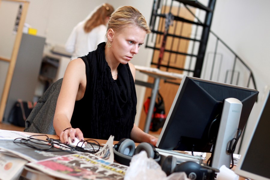 Deltagare vid journalistutbildning på folkhögskola.